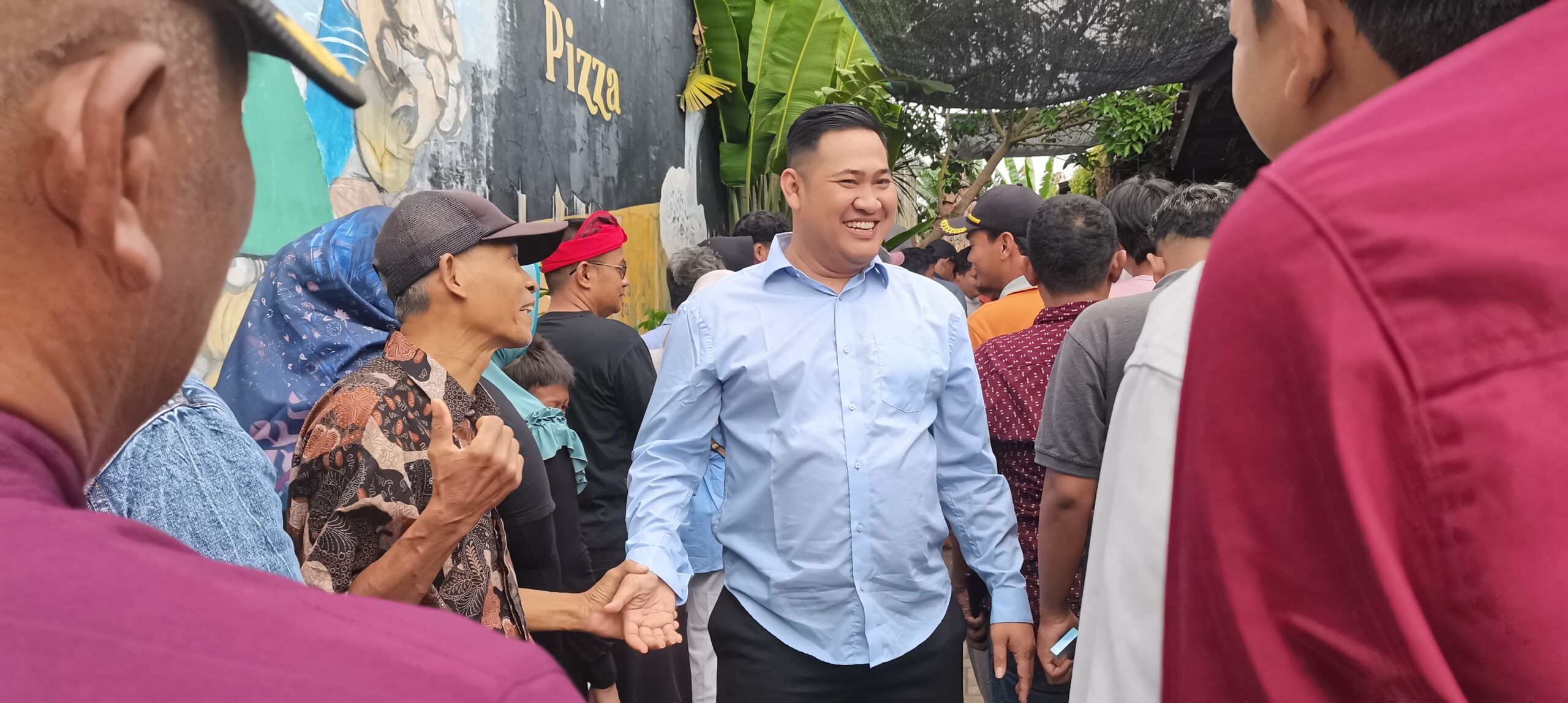 Jamaludin Malik Kunjungi Penerima Bantuan Pasang Baru Listrik di Desa Banyuputih Jepara